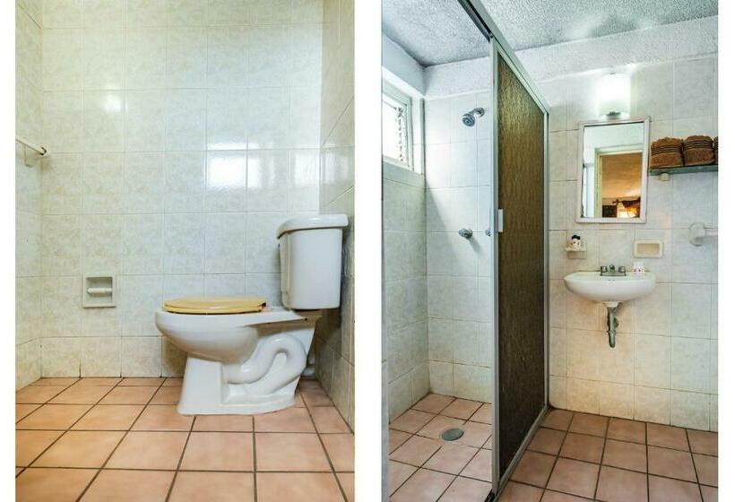 3-Bett-Standardzimmer, Capital O Colón, Ciudad Guzmán Jalisco
