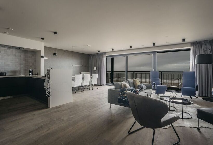 Семейные Апартаменты, Strand