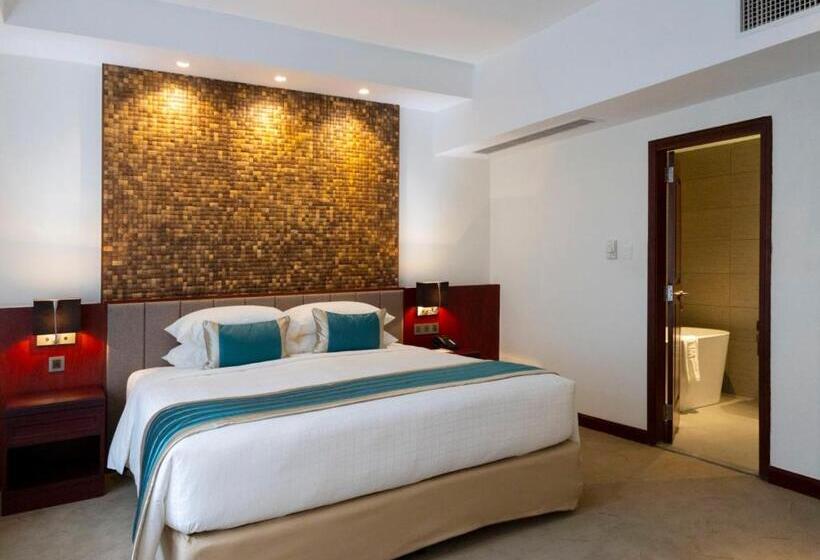 سوییت لوکس, Yangon Thanlwin