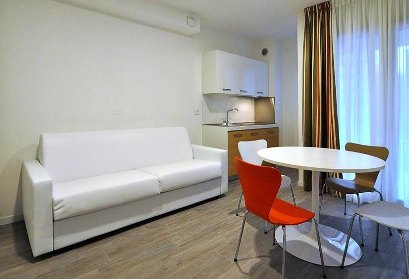 آپارتمان 3 خوابه, Bb Hotels Aparthotel Arcimboldi