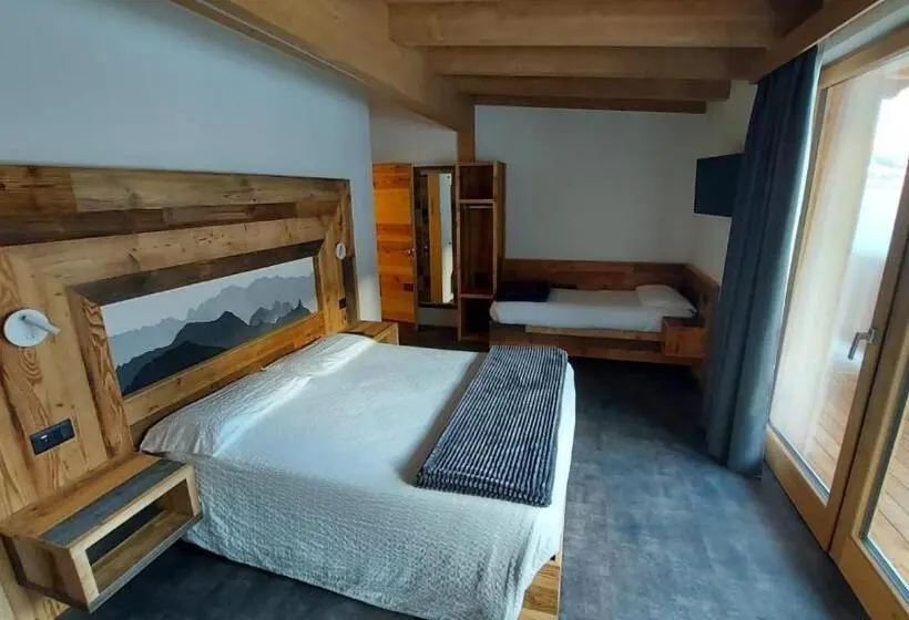 バルコニー付きジュニアスイート, Albergo Alpino