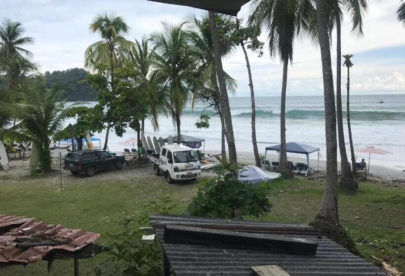 חדר משפחתי, Cabinas Cafe Del Mar