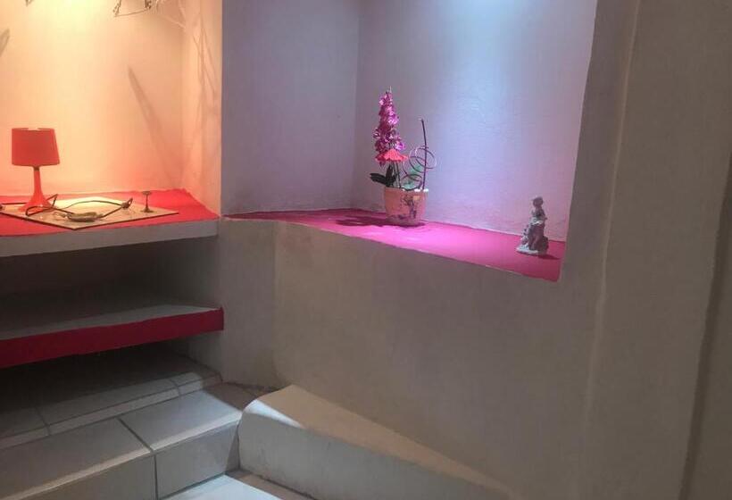 חדר משפחתי, Cabinas Cafe Del Mar