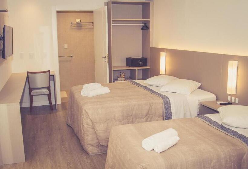 חדר סטנדרט מותאם לאדם עם מוגבלויות, Luar Atlantico