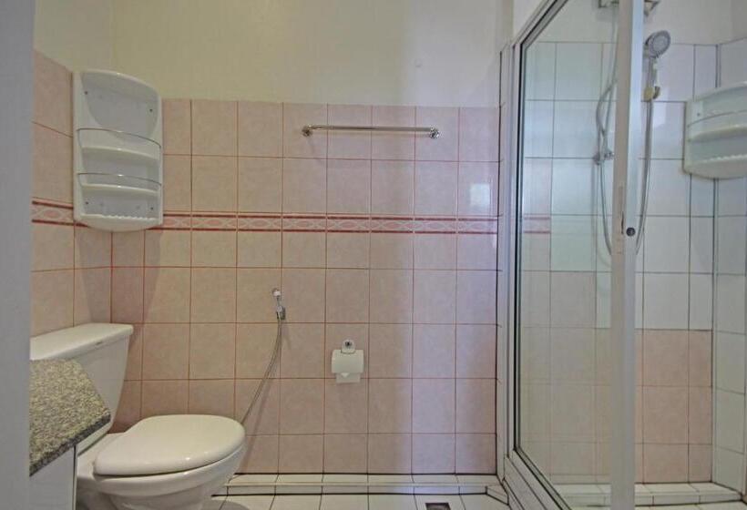Номер Стандарт, Swiss Food Restaurant And Room For Rent