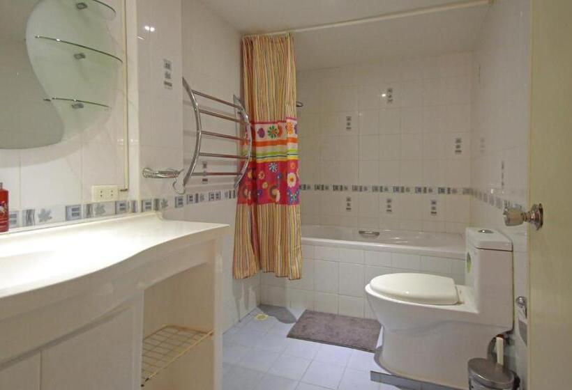 Люкс Кровать Кинг, Swiss Food Restaurant And Room For Rent