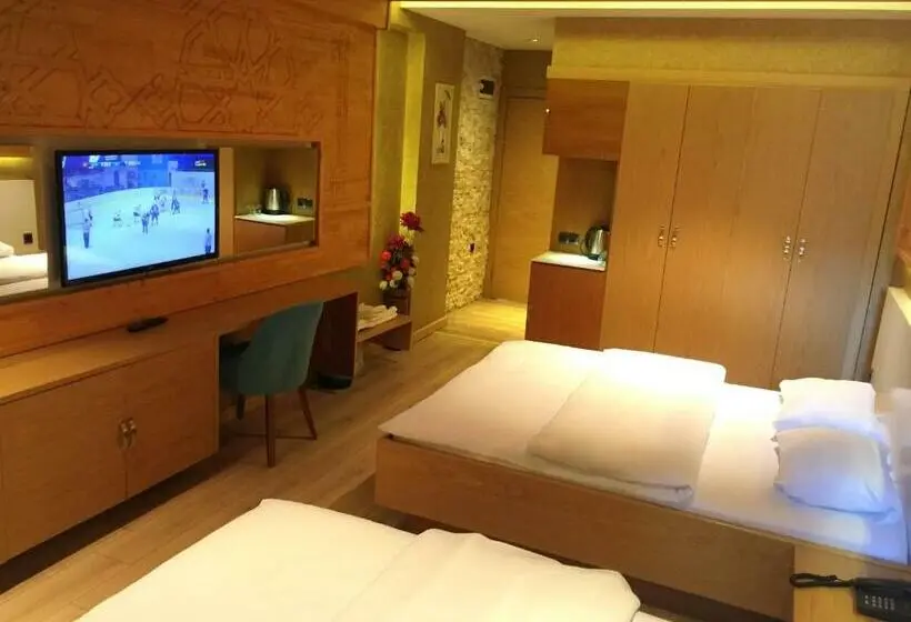 スタンダードトリプルルーム, Inanlar Garden Hotel & Bungalow