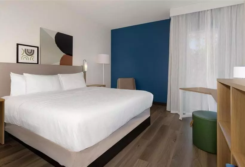 スタンダードルーム, Hilton Indianapolis Hotel & Suites