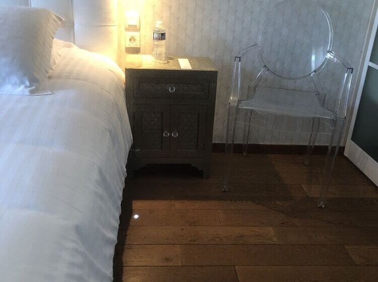 スタンダードトリプルルーム, Baie Des Anges