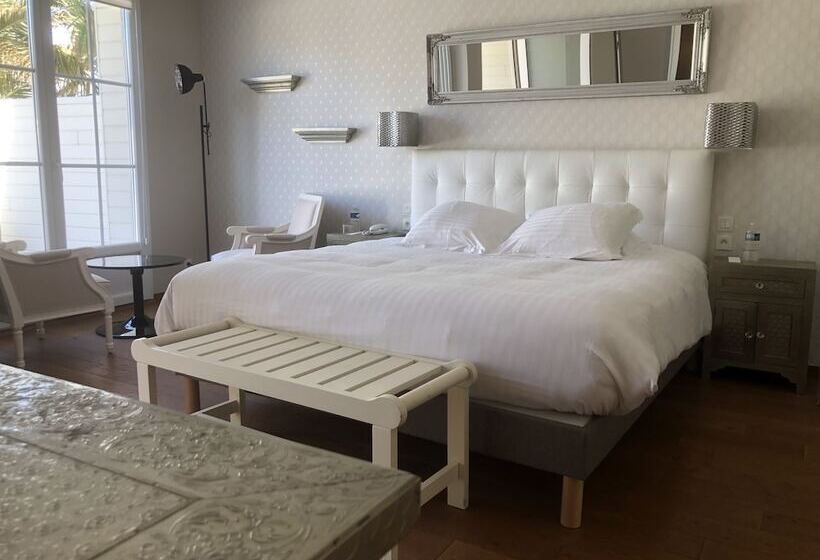 ダブルベッドスタンダードルーム, Baie Des Anges