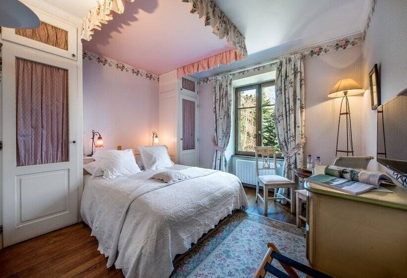 غرفة كلاسيكية, Château De La Tour Du Puits