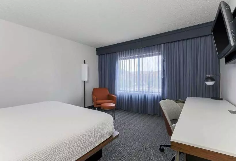 身障者適用キングサイズベッドルーム, Courtyard By Marriott Denver Golden/red Rocks