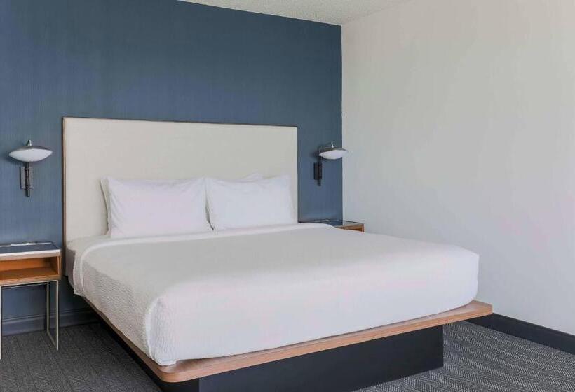 带大床的标准间, Courtyard By Marriott Denver Golden/red Rocks