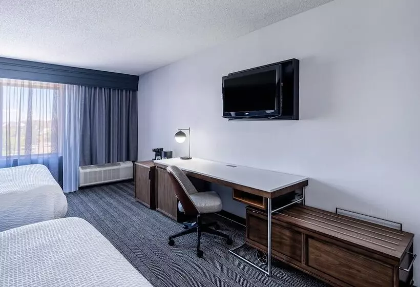 اتاق استاندارد با 2 تخت دوبل, Courtyard By Marriott Colorado Springs South