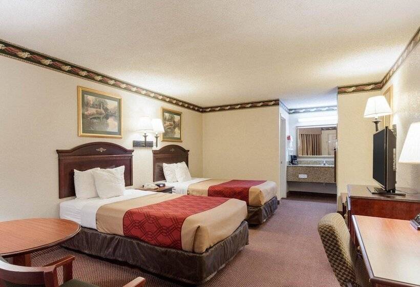 غرفه قياسيه سريرين مزدوجين, Econo Lodge Grenada