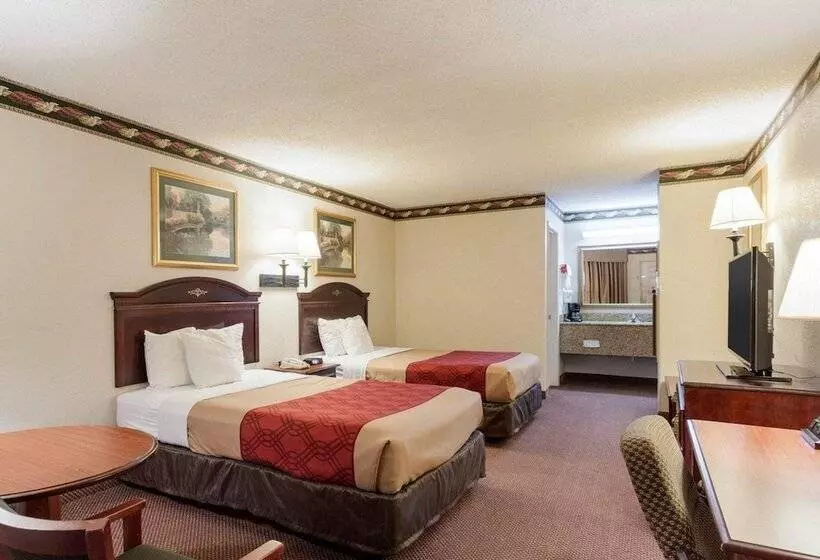Standard-huone 2 Parivuodetta, Econo Lodge Grenada