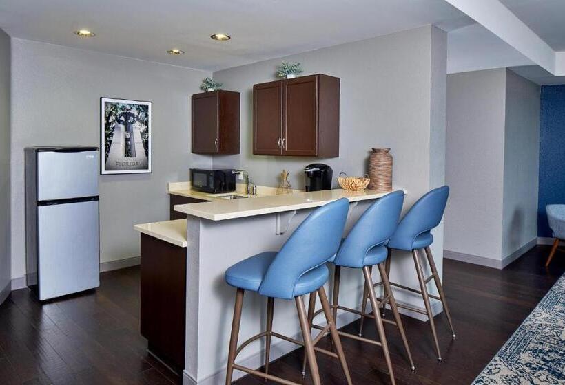 Президентский Люкс, Four Points By Sheraton Tallahassee Downtown