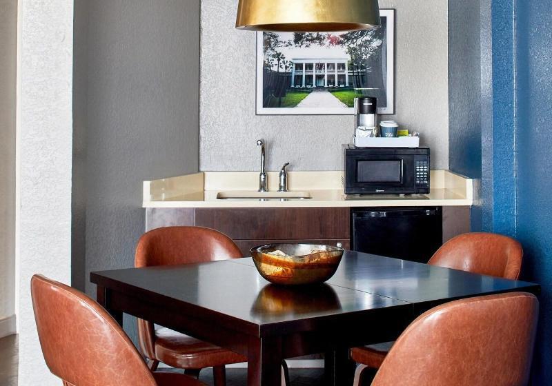 Полулюкс Кровать Кинг, Four Points By Sheraton Tallahassee Downtown