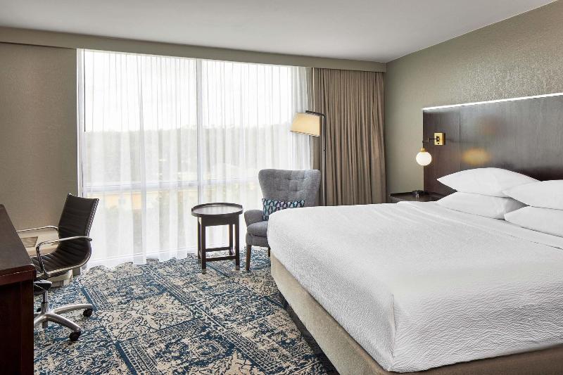 Стандартный Номер Кровать Кинг, Four Points By Sheraton Tallahassee Downtown