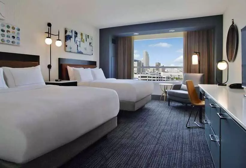 اتاق لوکس, Hilton Omaha