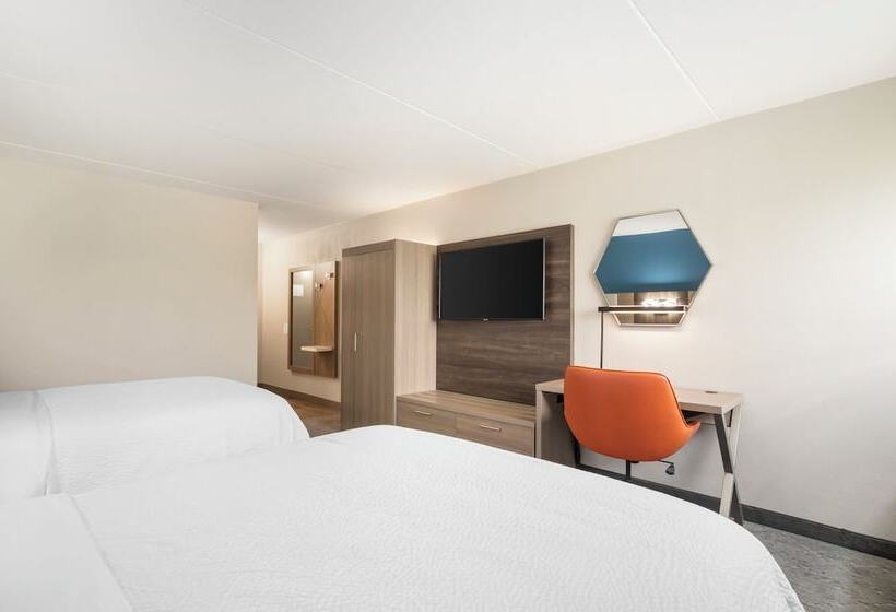 Номер Стандарт 2 Двуспальные Кровати, Holiday Inn Express Greencastle, An Ihg