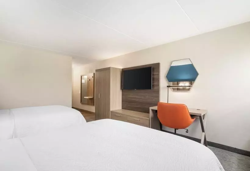 ２ダブルベッドのスタンダードルーム, Holiday Inn Express Greencastle, An Ihg