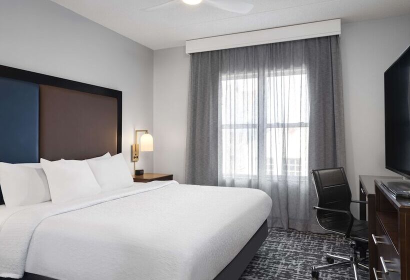 Suite Llit King, Homewood Suites By Hilton Columbus/airport