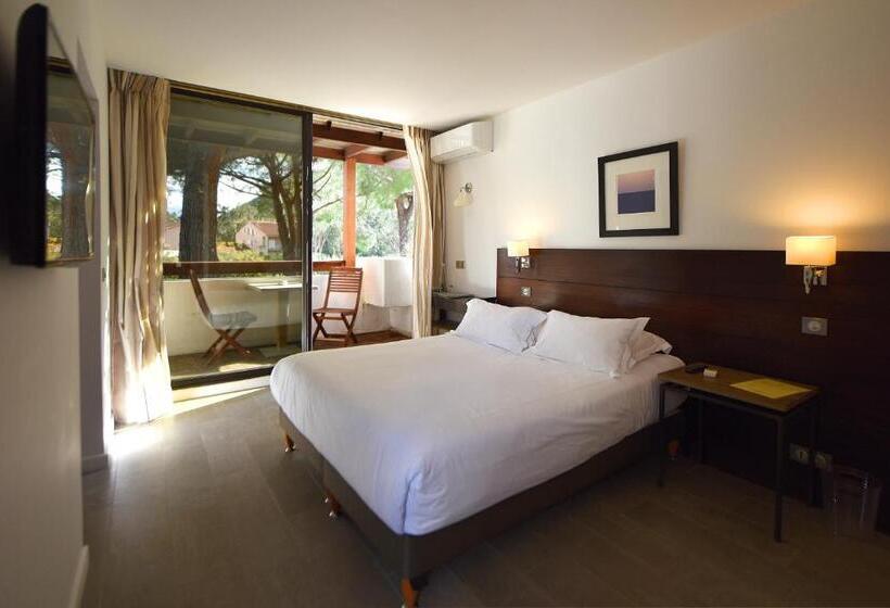 Номер Стандарт Вид на Горы, Hôtel La Roya