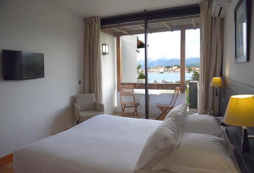 Standard Room with Balcony Side Sea View, Hôtel La Roya