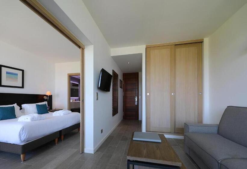 سوییت با چشمانداز جانبی دریا, Hôtel La Roya