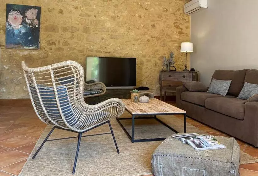 Perhesviitti, La Villa Romaine