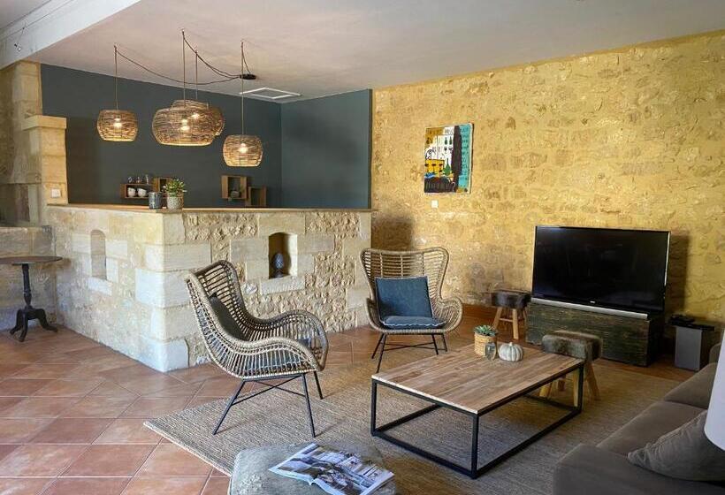 סוויטה משפחתית, La Villa Romaine