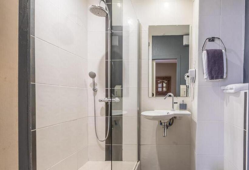 غرفة كومفورت, Le Manoir De L Antiquite