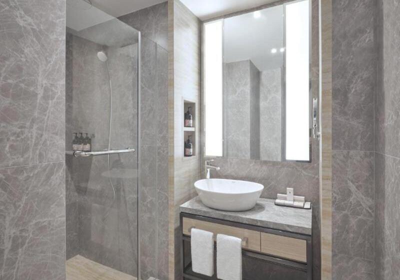 اتاق استاندارد سه نفره, Villa Rosa