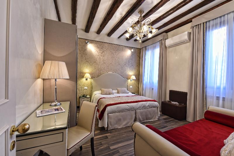 اتاق سوپریور, Villa Rosa