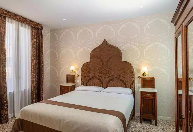 اتاق سوپریور, Villa Rosa