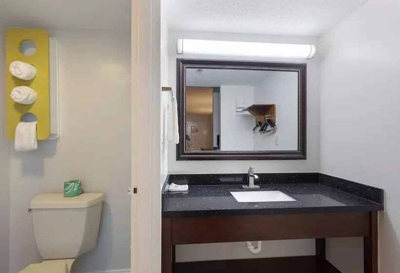 デラックスルーム, Motel 6 Albany, Ga