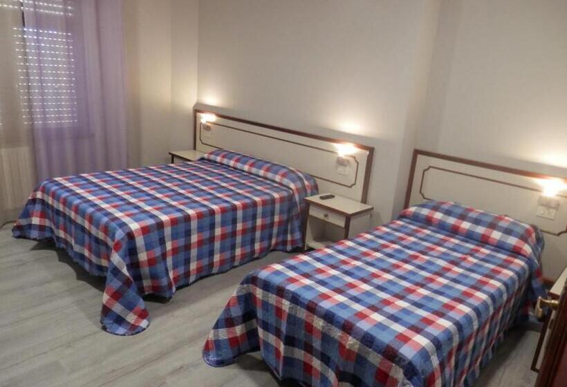 スタンダードルーム, Pensión Plaza