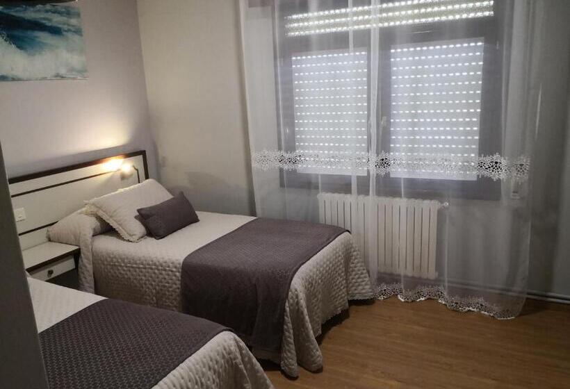 スタンダードルーム, Pensión Plaza