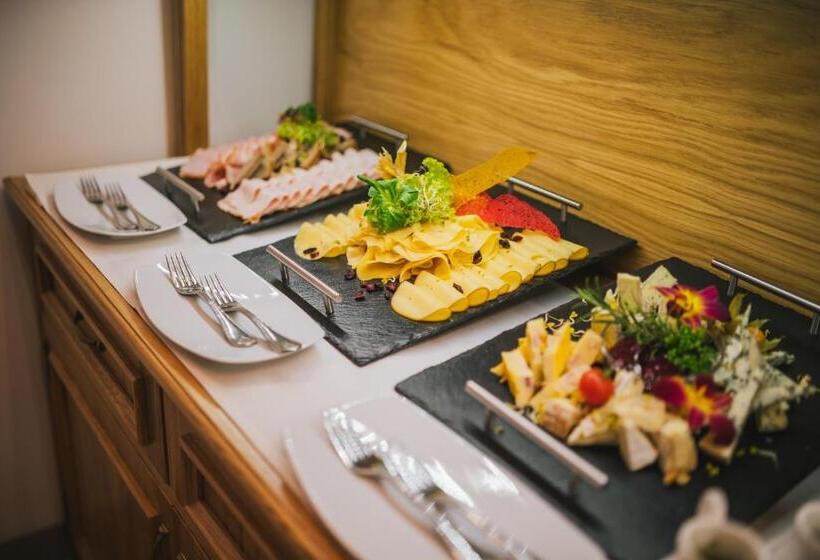 Pokój Standard z Balkonem, Ventus Rosa Boutique Apart