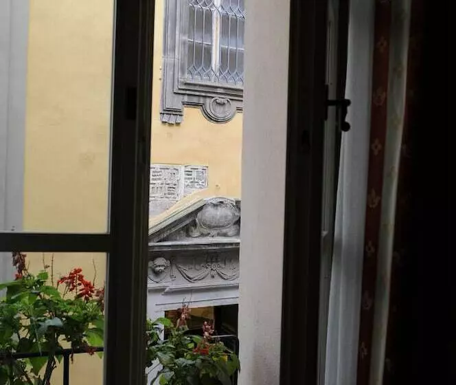 اتاق کلاسیک, A Palazzo Busdraghi Residenza D'epoca