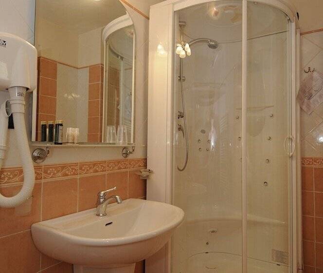 اتاق سوپریور, A Palazzo Busdraghi Residenza D'epoca