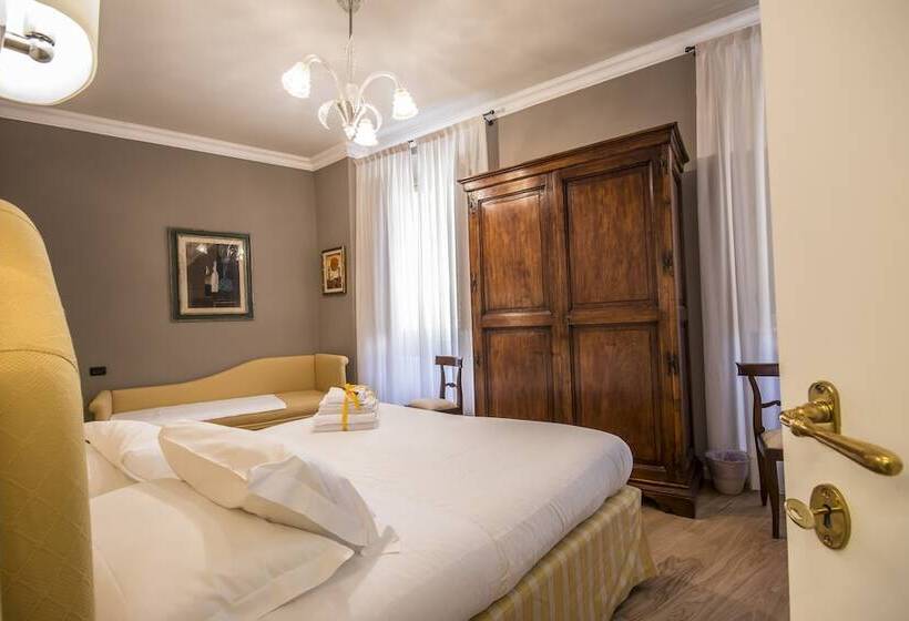 اتاق سوپریور, A Palazzo Busdraghi Residenza D'epoca