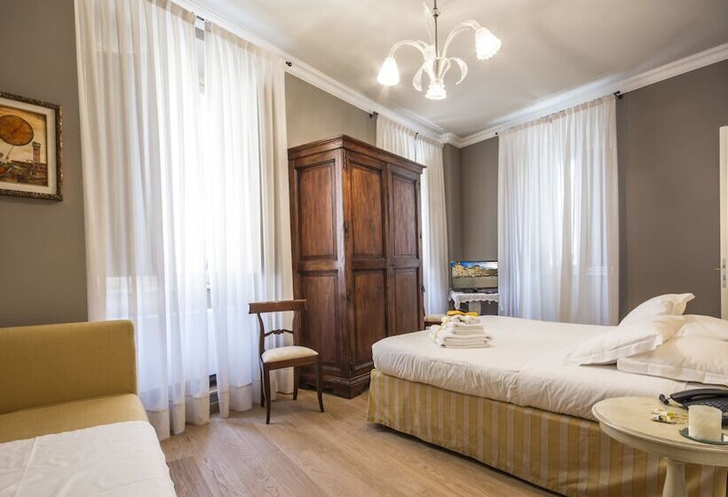 اتاق سوپریور, A Palazzo Busdraghi Residenza D'epoca