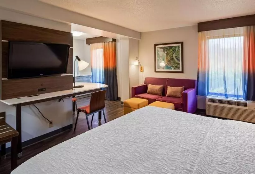 キングサイズベッドのスタンダードルーム, Best Western Plus Lexington Inn