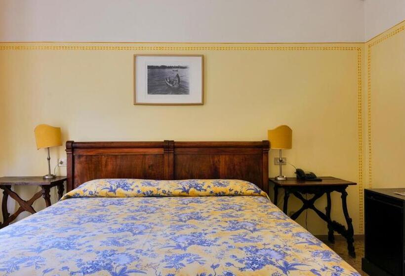 스탠다드 룸, Club I Pini Residenza D Epoca In Versilia