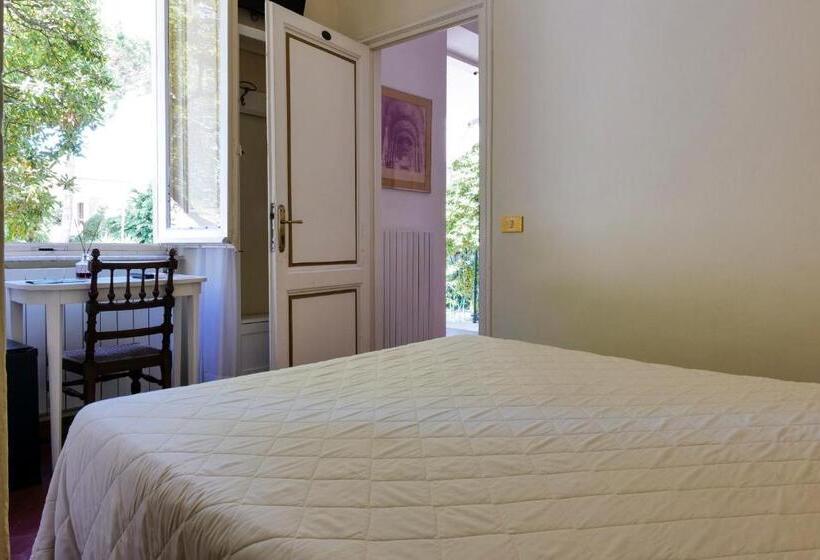 스탠다드 싱글 룸, Club I Pini Residenza D Epoca In Versilia