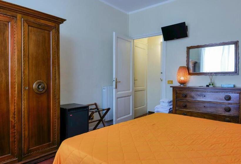 اتاق استاندارد, Club I Pini   Residenza D Epoca In Versilia