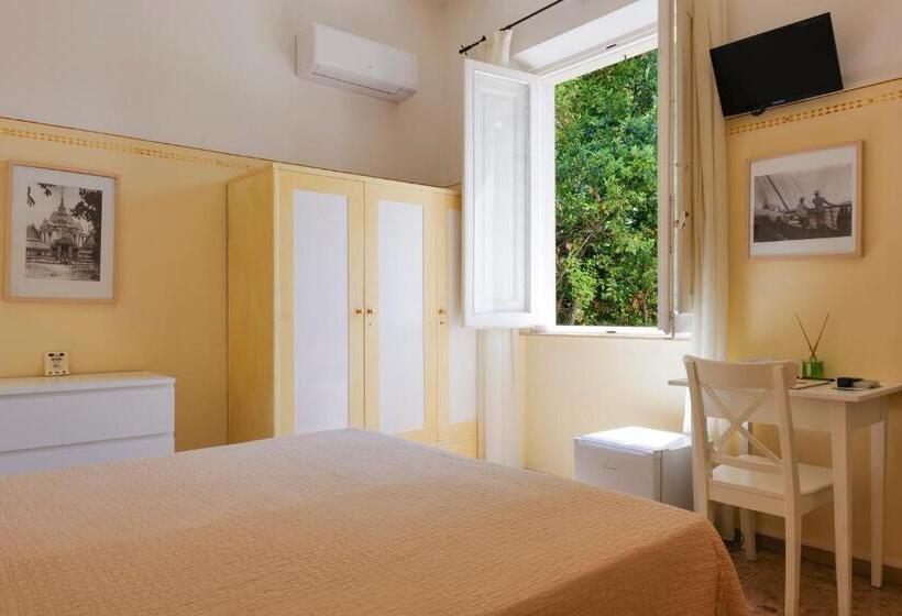 اتاق استاندارد, Club I Pini   Residenza D Epoca In Versilia