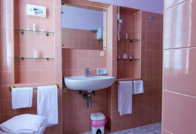 اتاق استاندارد, Club I Pini   Residenza D Epoca In Versilia